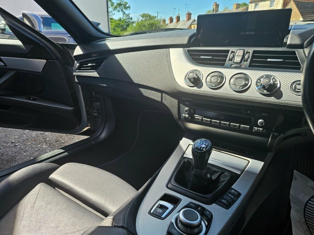BMW Z4 M Sport White #18