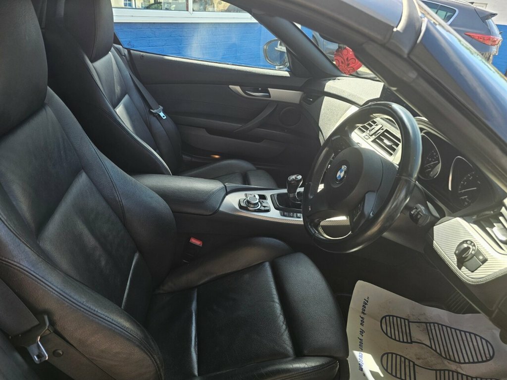 BMW Z4 M Sport White #7