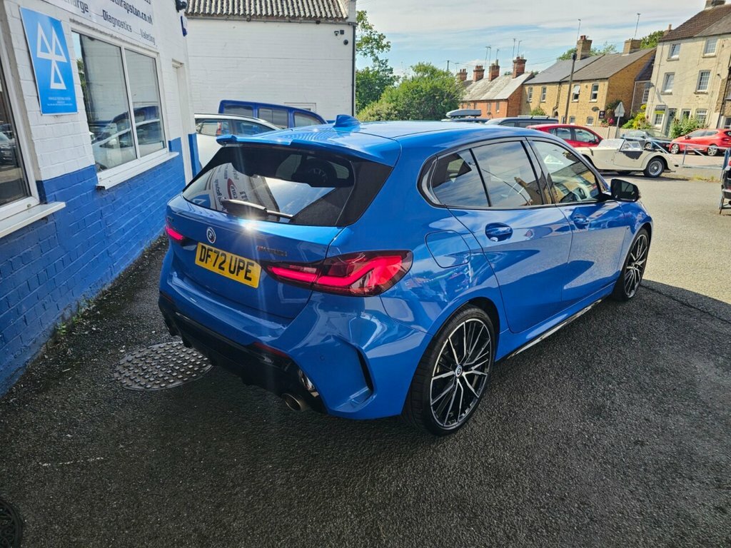 BMW 1 Series Hatchback DF72UPE Blue #5