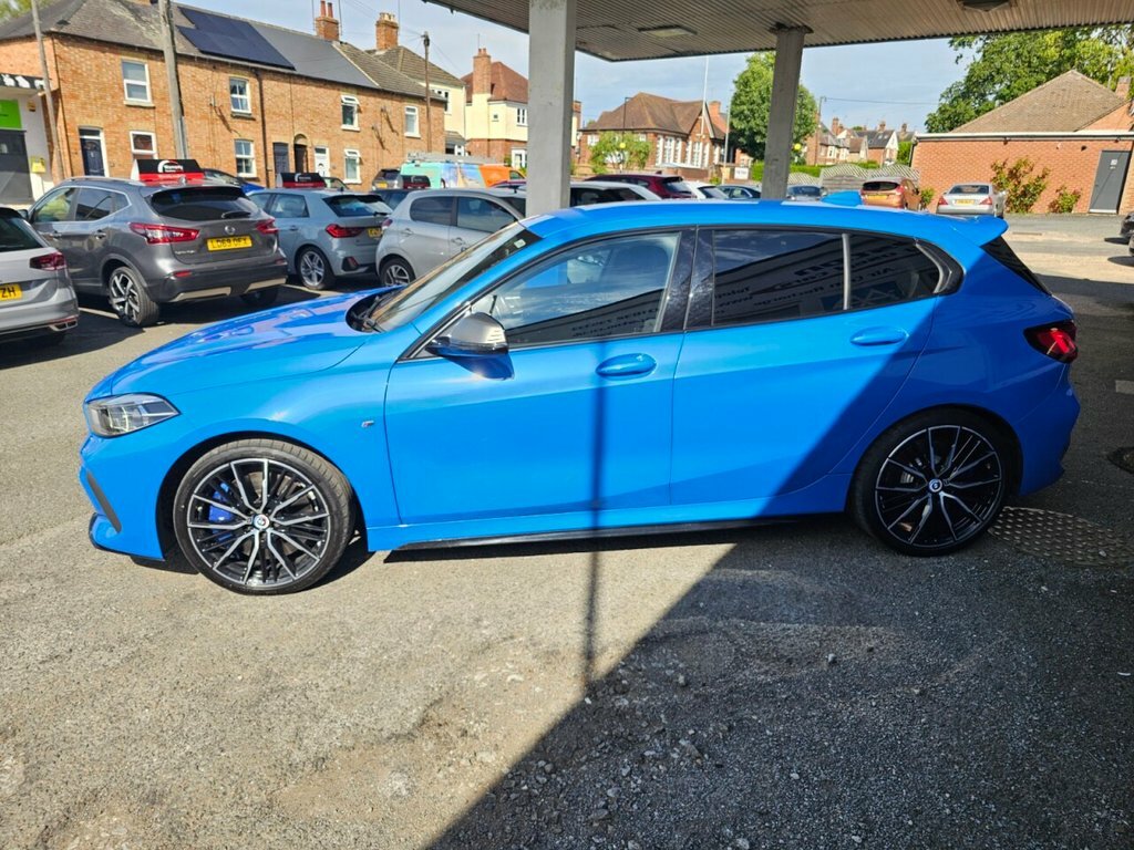BMW 1 Series Hatchback DF72UPE Blue #6