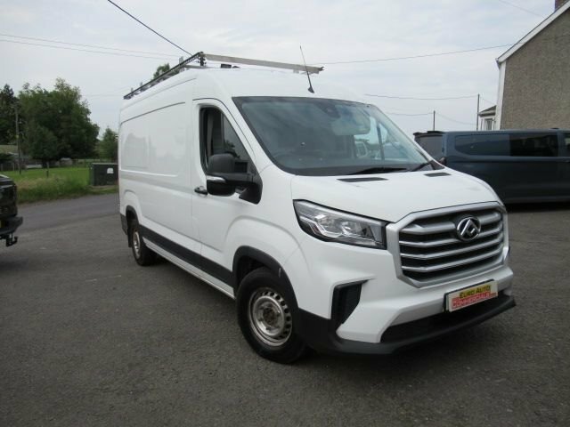 Maxus Deliver 9 2L Null White