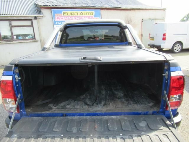 Toyota HILUX Active 2.4 4X4 D-4d Single Cab White #13