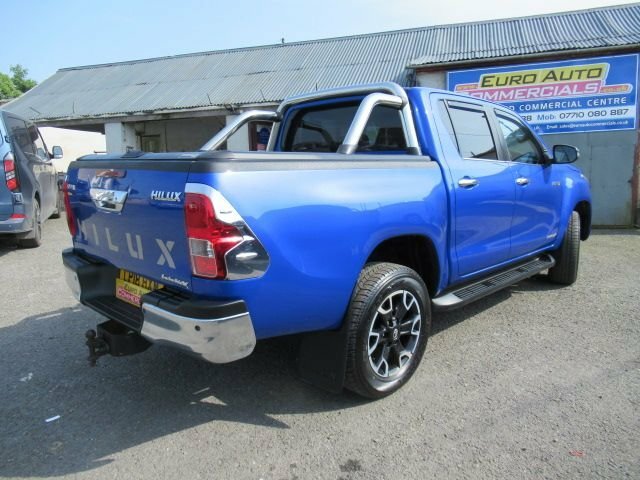 Toyota HILUX Active 2.4 4X4 D-4d Single Cab White #11