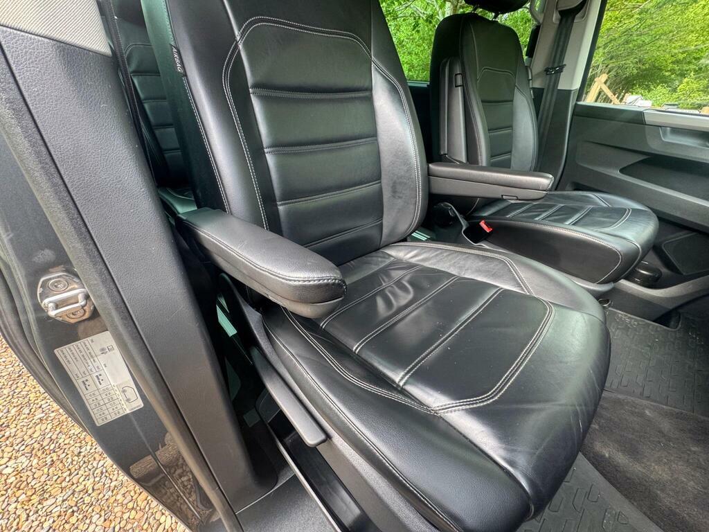 Volkswagen Caravelle 2.0 Tdi Se Dsg Euro 6 S S Grey #6