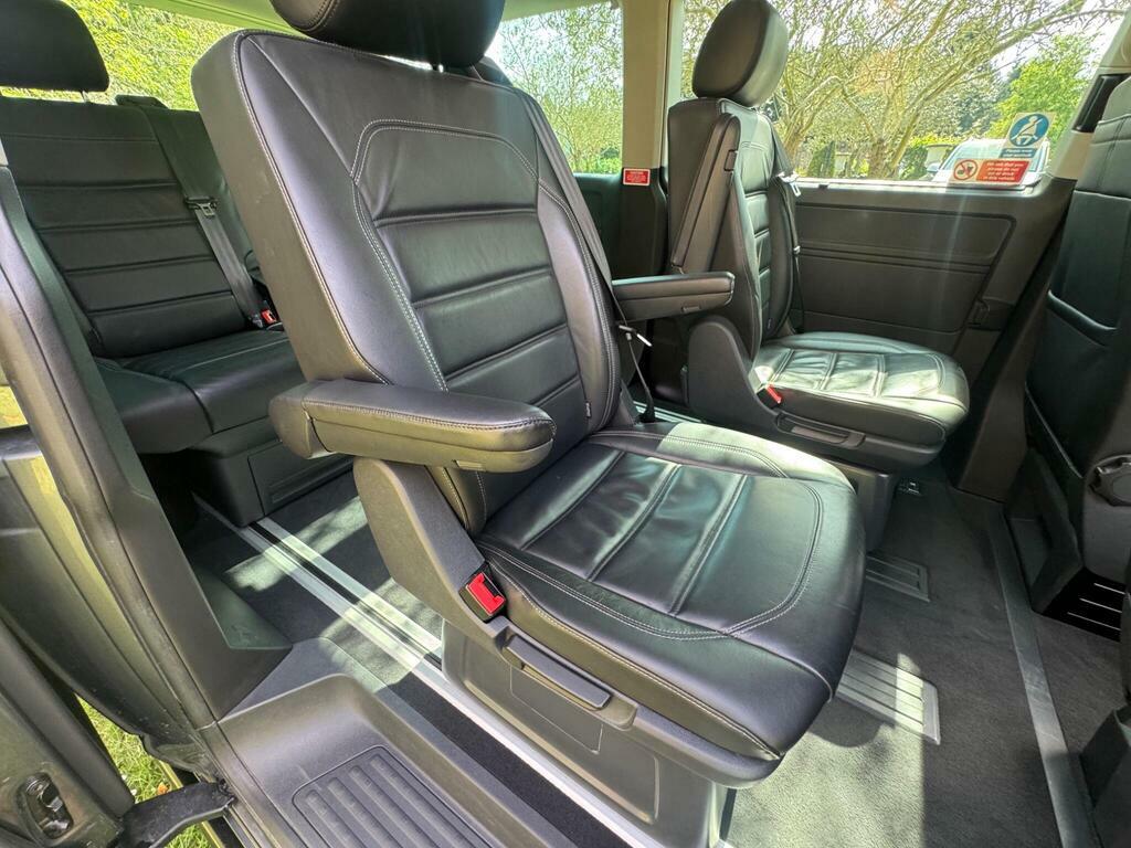 Volkswagen Caravelle Executive Tdi Grey #22