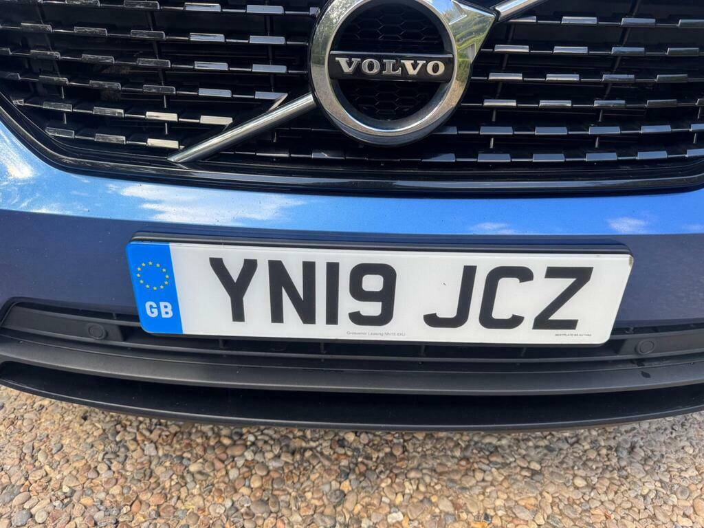 Volvo XC40 2.0 D4 R-design Pro Awd Euro 6 S S YN19JCZ Blue #3