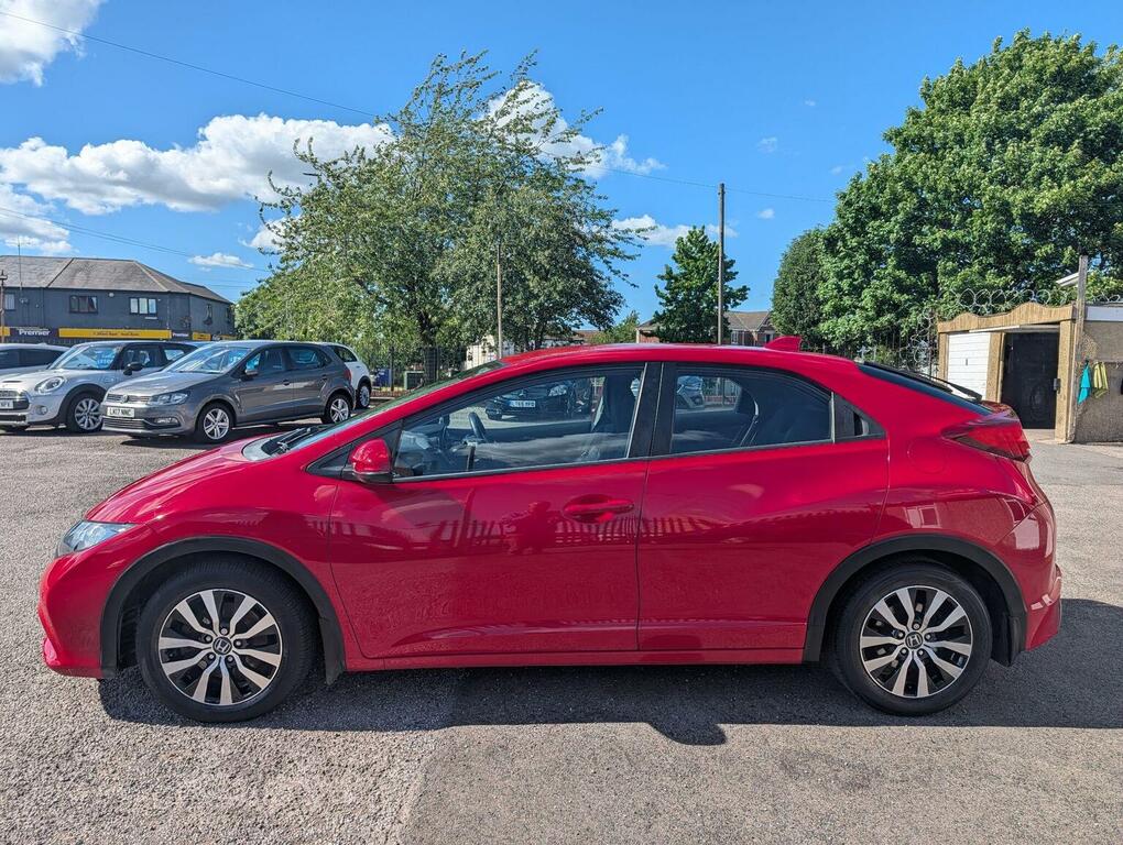 Honda Civic 1.6 I-dtec Se Plus Euro 5 Ss Red #6