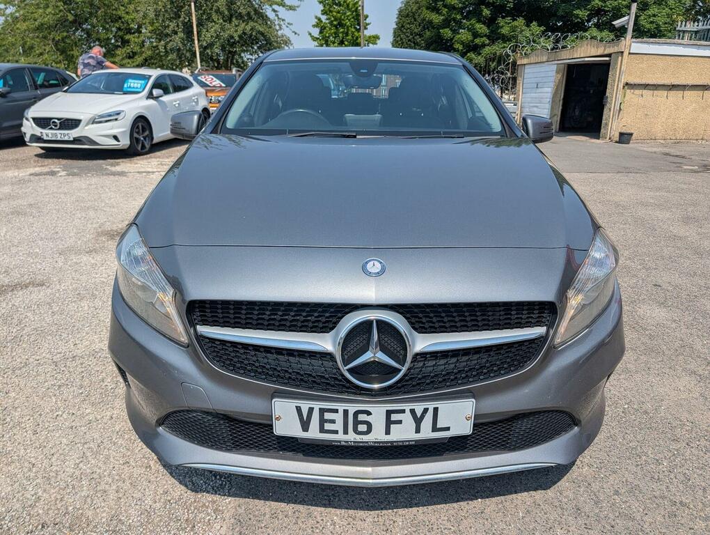 Mercedes-Benz A Class 1.5 A180d Sport 7G-dct Euro 6 Ss Grey #3