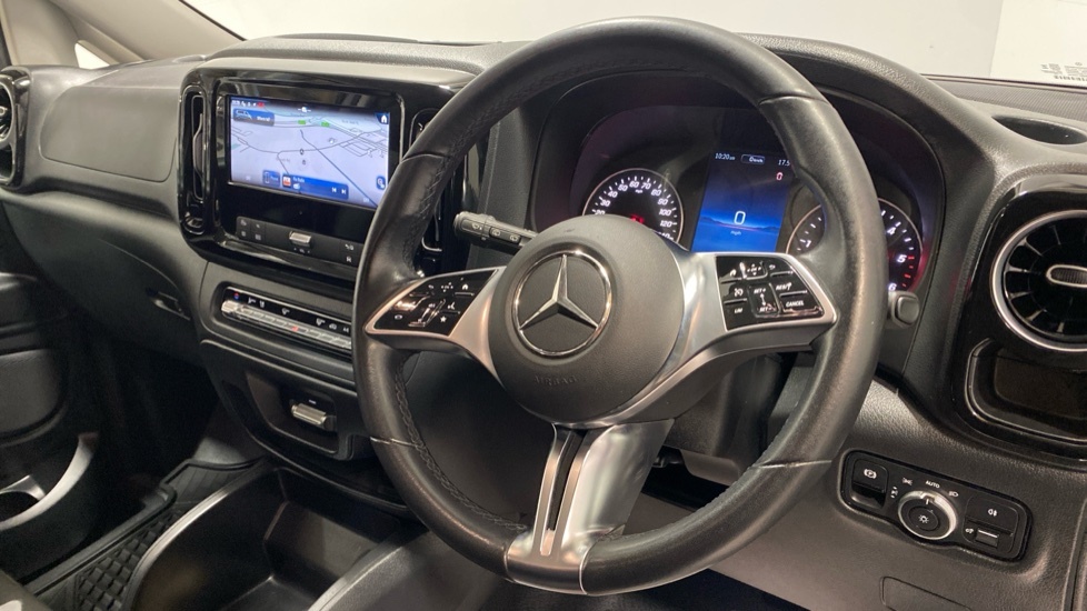 Mercedes-Benz Vito 119 Crew Select L2 Silver #4