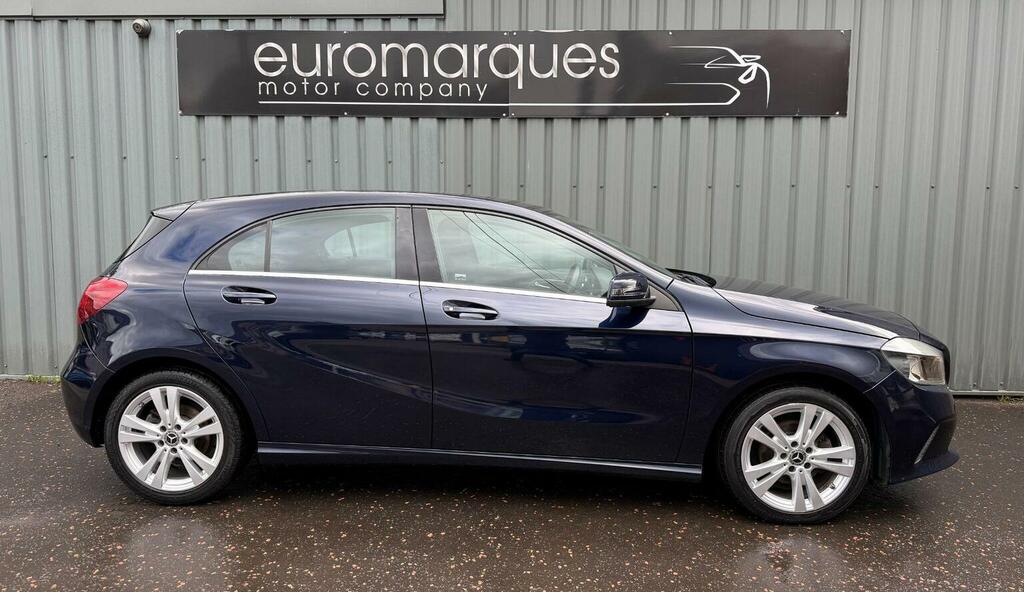 Mercedes-Benz A Class Hatchback 1.5 A180d Sport Euro 6 Ss 20176 Blue #2