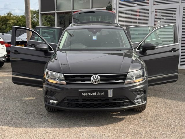 Volkswagen Tiguan 2019 2.0 Tdi Match Suv Dsg 4Motion Euro LM69OWX Grey #4