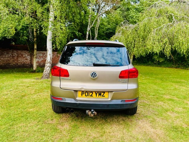 Volkswagen Tiguan 1.4 Tsi Techss Blue #9