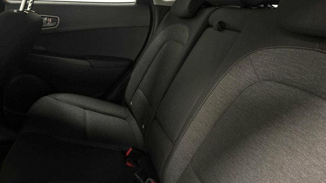 Hyundai Kona 64Kwh Premium Suv 7Kw Charger Yellow #6