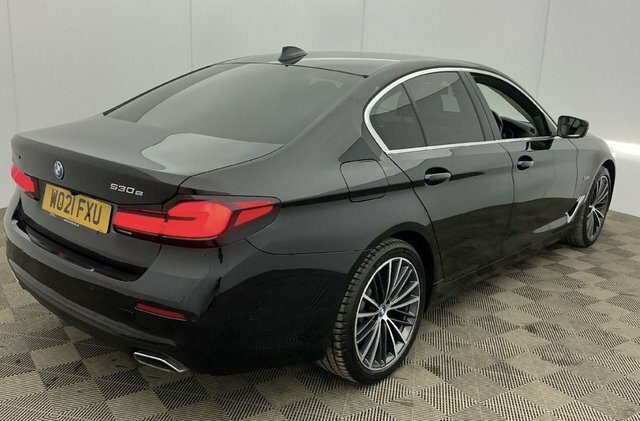 BMW 5 Series 2.0 530E 12Kwh Se Saloon Plug-in Hybrid Black #4