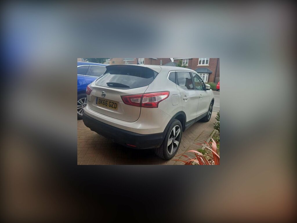 Nissan Qashqai 1.5 Dci N-connecta 2Wd Euro 6 Ss