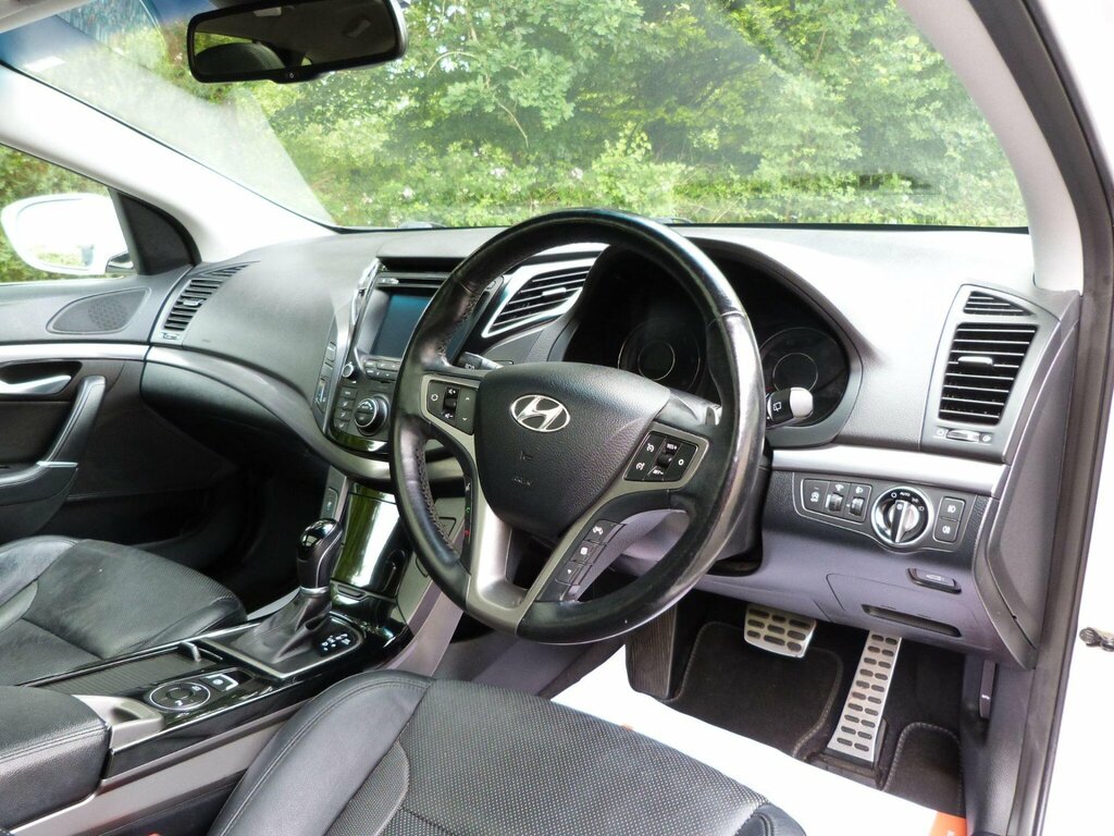 Hyundai I40 1.7 Crdi Active Blue Drive 134 Bhp Blue #10