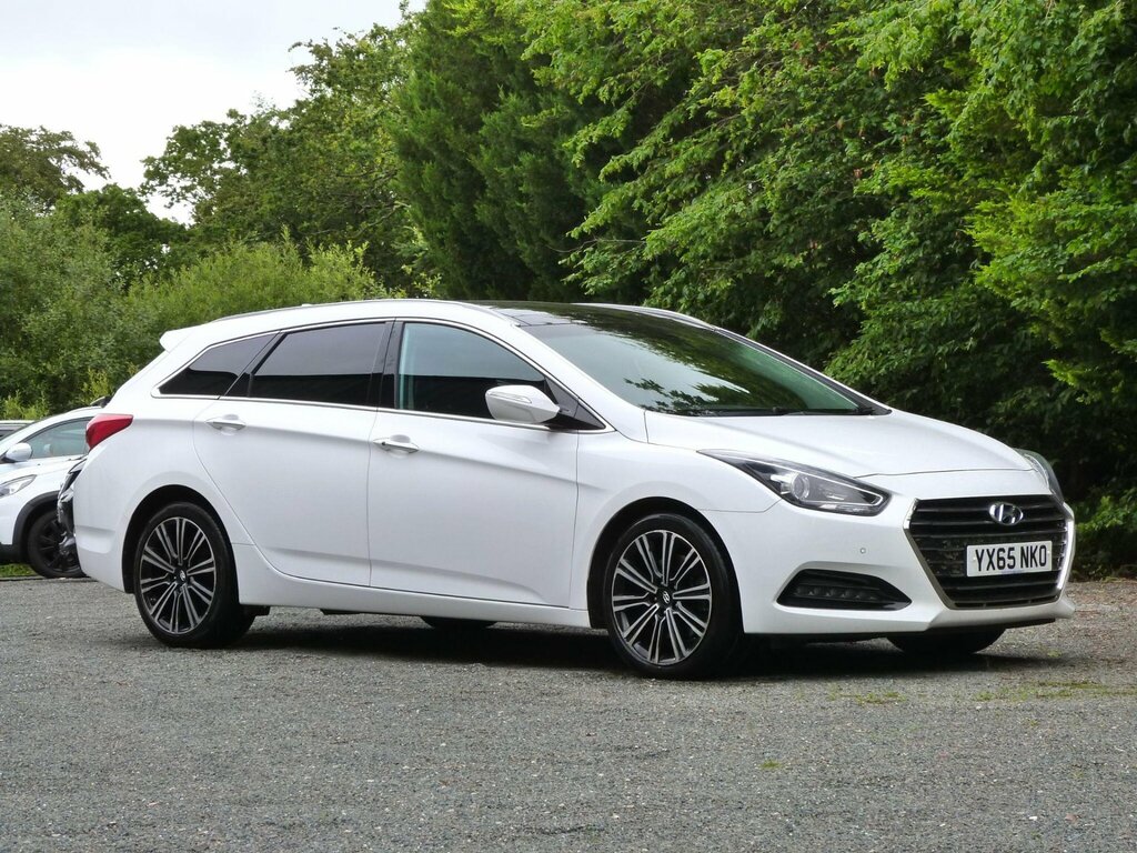 Hyundai I40 1.7 Crdi Blue Drive Premium Tourer Dct Euro 6 Ss White #3