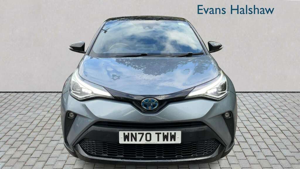 Toyota C-Hr 2.0 Hybrid Dynamic Cvt 2020 Grey #4