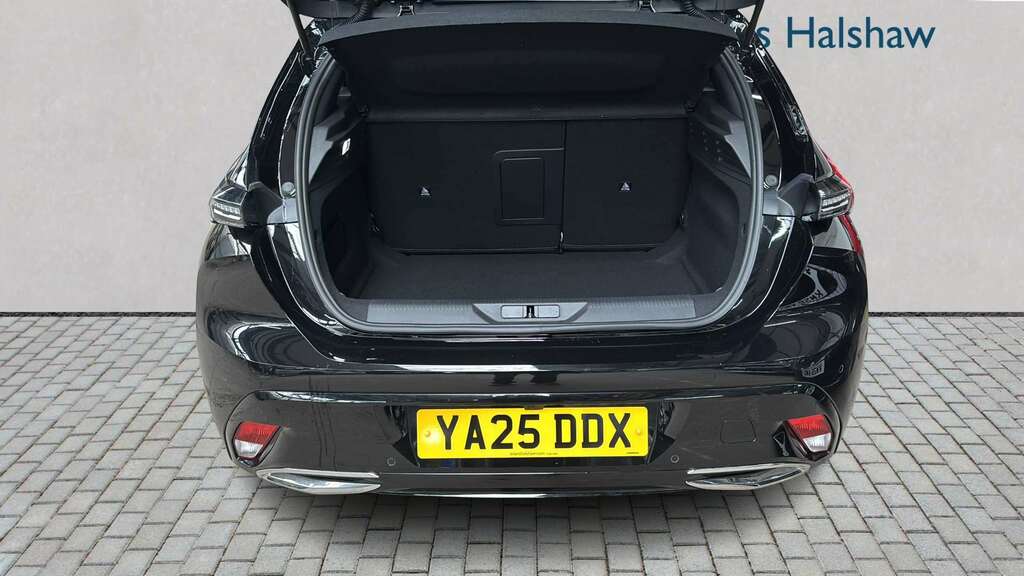 Peugeot 308 1.2 Hybrid 136 Allure E-dsc6 2025 Black #6