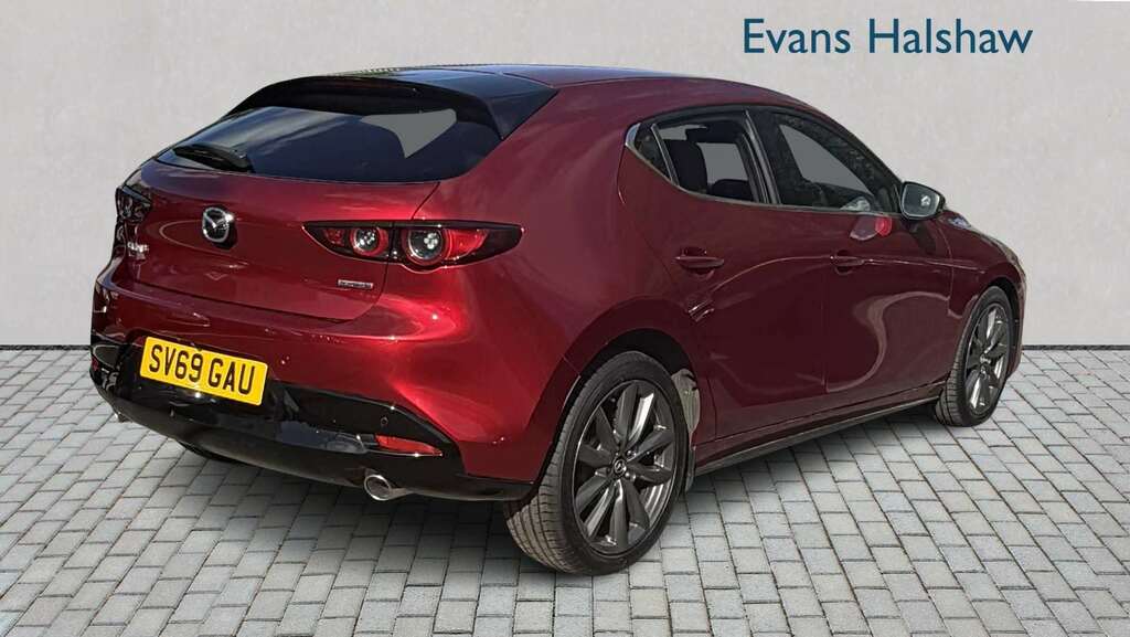 Mazda 3 1.8 Skyactiv-d Sport Lux 2019 Red #3