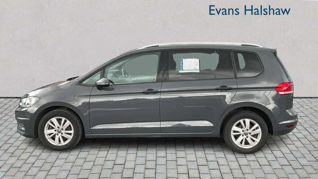 Volkswagen Touran 1.5 Tsi Evo Se Family Dsg 2020 Grey #3