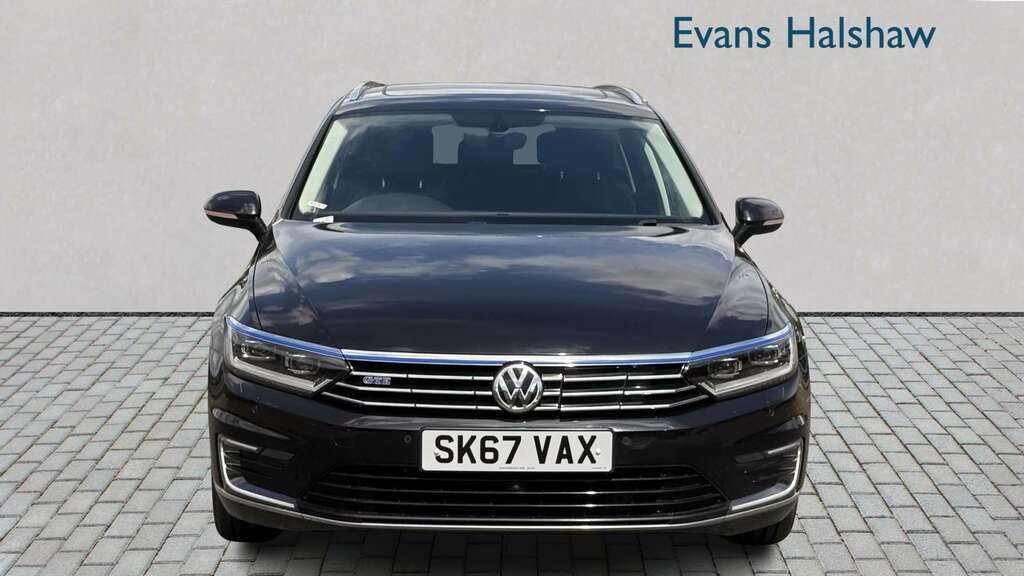 Volkswagen Passat 1.4 Tsi Gte Advance Dsg 2017 Black #3