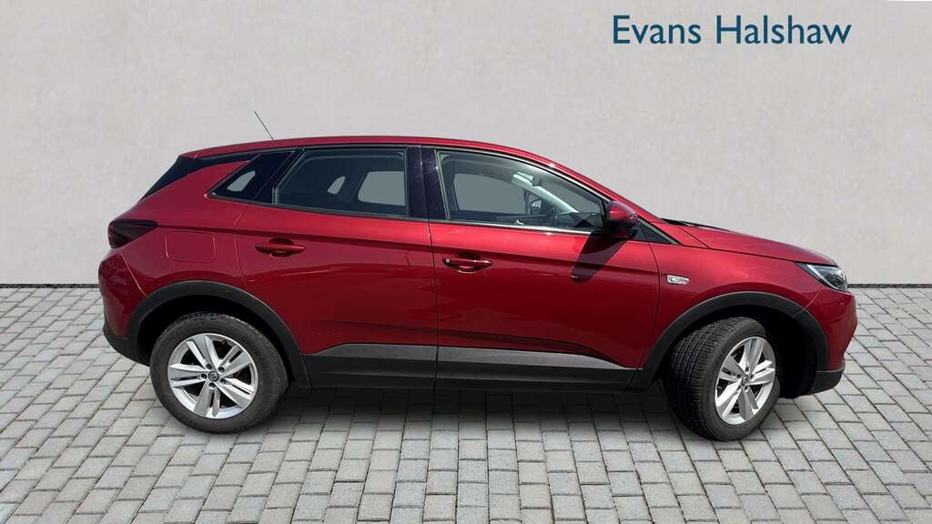 Vauxhall Grandland X 1.2 Turbo Se 2018 Red #5