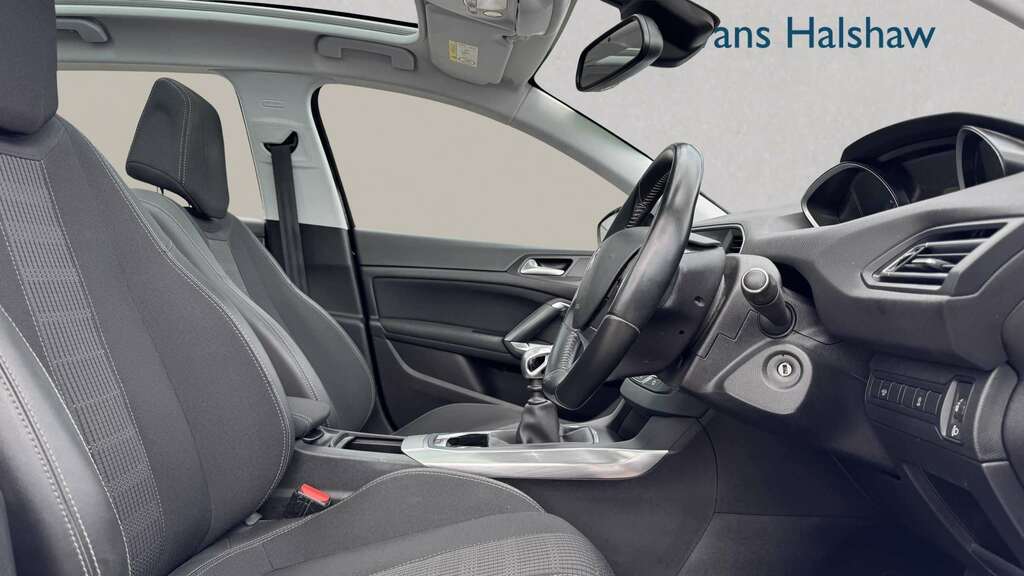 Peugeot 308 1.2 Puretech 130 Allure 2018 Black #3