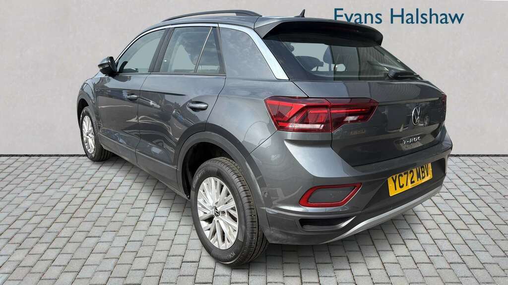 Volkswagen T-Roc 1.5 Tsi Life 2022 YC72MBV Grey #2