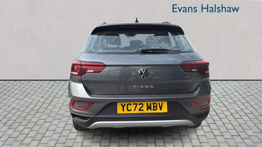Volkswagen T-Roc 1.5 Tsi Life 2022 YC72MBV Grey #5