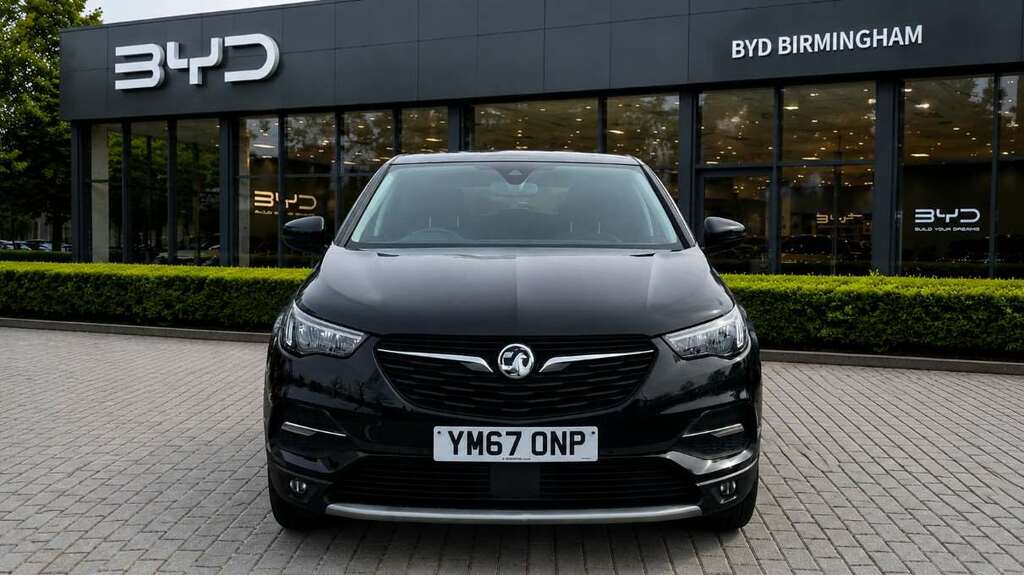 Vauxhall Grandland X 1.6 Turbo D Sport Nav 2018 YM67ONP Black #4