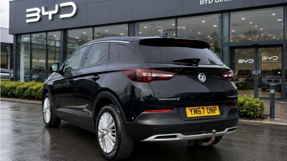 Vauxhall Grandland X 1.6 Turbo D Sport Nav 2018 YM67ONP Black #2