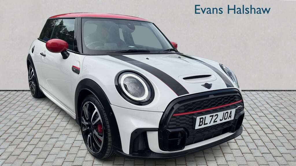 Mini Hatch 2.0 John Cooper Works 2023 White