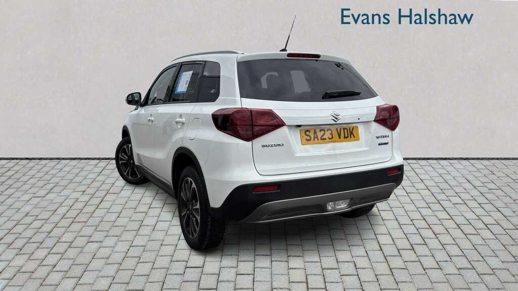 Suzuki Vitara 1.4 Boosterjet 48V Hybrid Sz5 Allgrip 2023 SA23VDK White #2