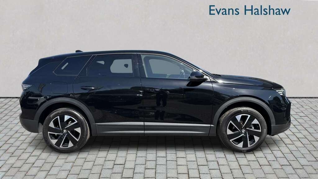 Vauxhall Grandland 1.2 Hybrid 145 Ultimate E-dct6 Fixed Roof 20 VE25YSD Black #3