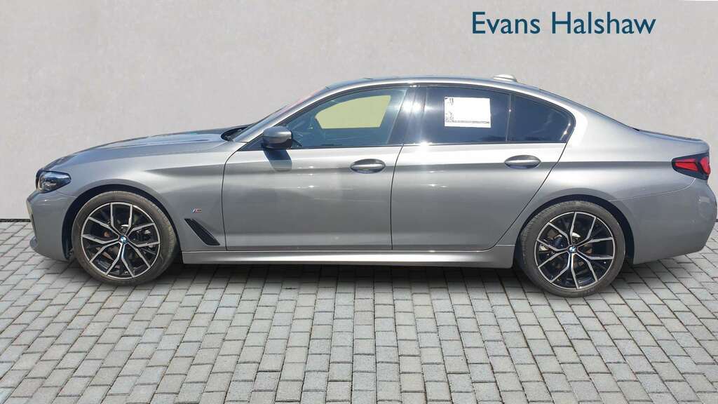 BMW 5 Series 520D Xdrive Mht M Sport Step 2022 LG72UHD Grey #6