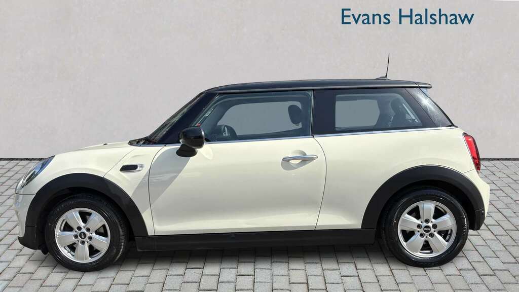 Mini Hatch 1.5 Cooper Classic II 2020 YG20LNA White #3
