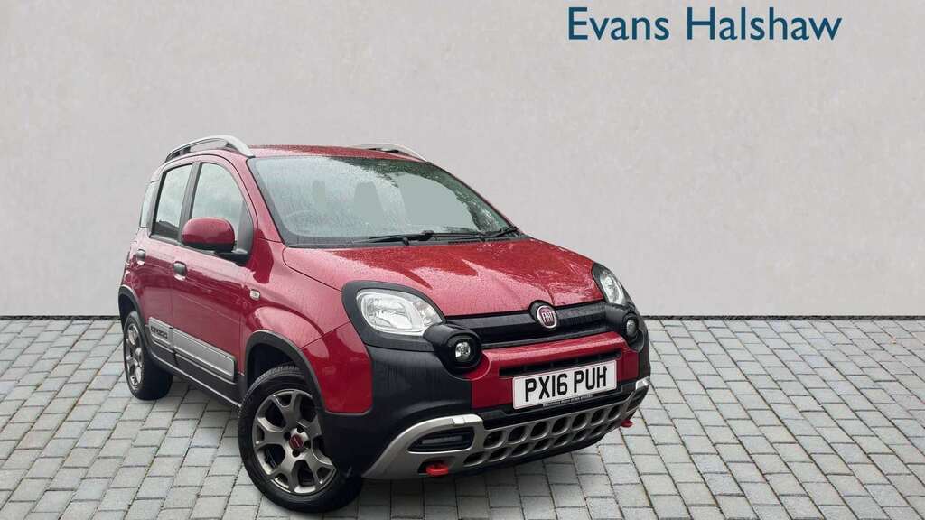 Fiat Panda 0.9 Twinair 90 Cross 4X4 2016 PX16PUH Red