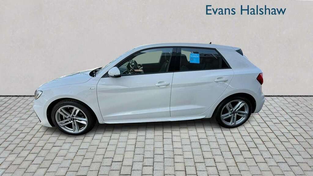 Audi A1 30 Tfsi 110 S Line 2022 SH22GYB White #4