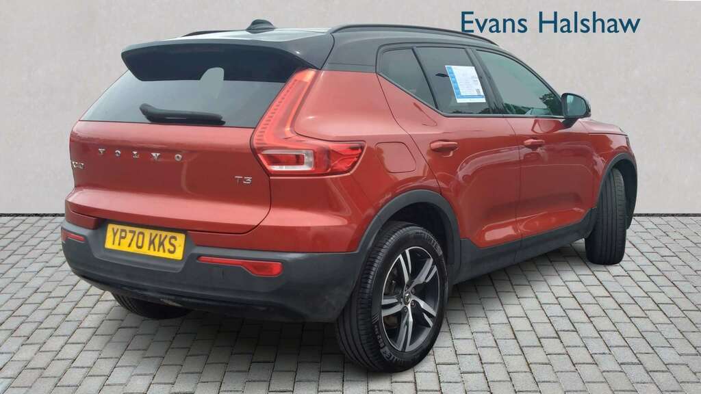 Volvo XC40 1.5 T3 163 R Design 2020 YP70KKS Red #4