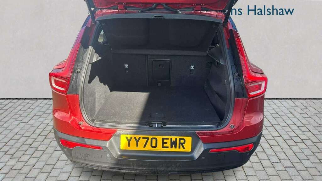 Volvo XC40 1.5 T3 163 R Design Geartronic 2020 YY70EWR Red #6