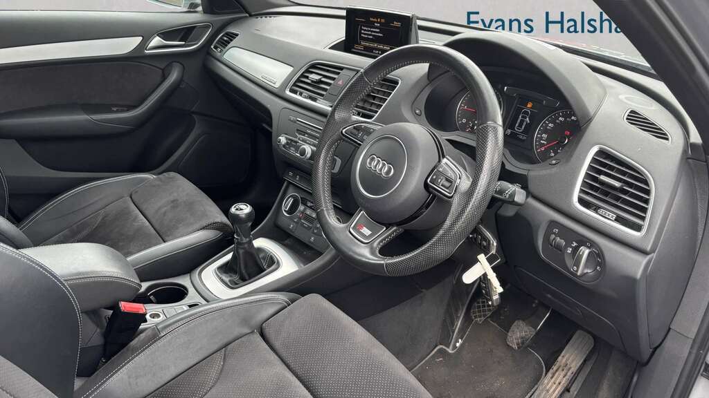 Audi Q3 2.0 Tdi Quattro S Line Plus 2015 VE15VXP Silver #5