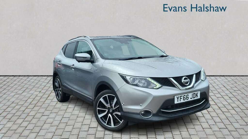 Nissan Qashqai 1.6 Dig-t Tekna Non-panoramic 2017 YF66JDK Silver