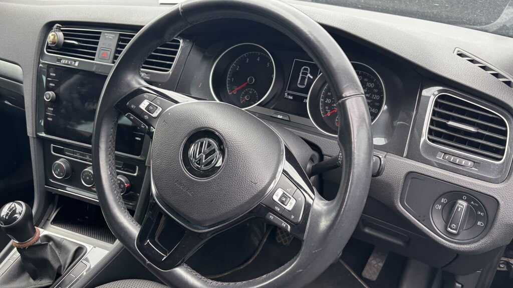 Volkswagen Golf 1.5 Tsi Evo Match 2019 GL19ZTG Black #6