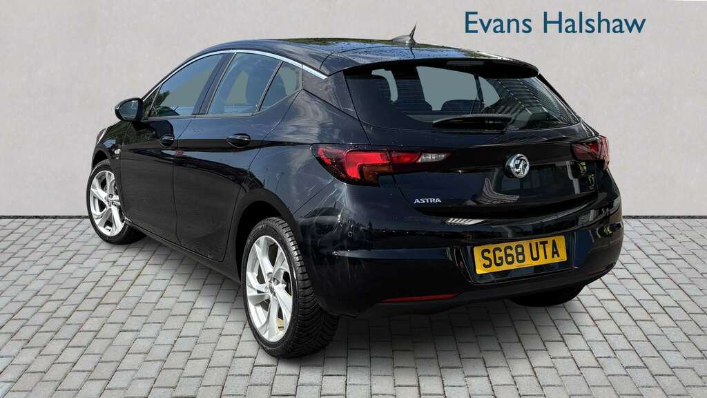 Vauxhall Astra 1.4I 16V Sri 2018 SG68UTA Black #2