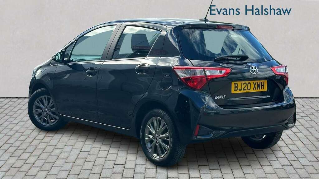 Toyota Yaris 1.0 72 Vvt-i Icon 2020 Black #2