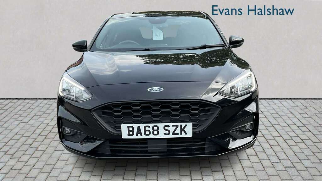 Ford Focus 1.0 Ecoboost 125 St-line 2019 BA68SZK Black #4