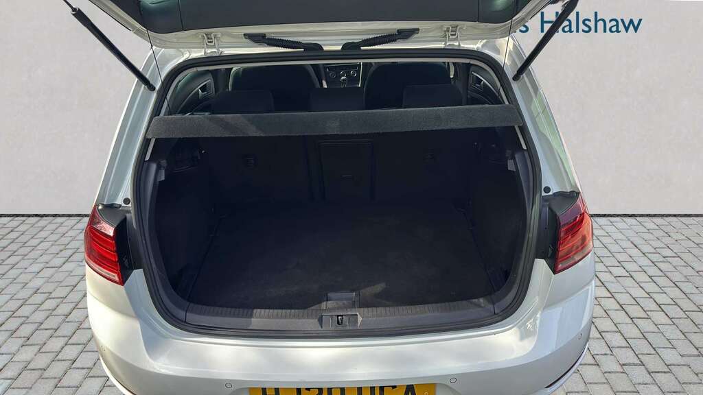 Volkswagen Golf 1.6 Tdi Match Edition 2020 HJ20UCA White #2