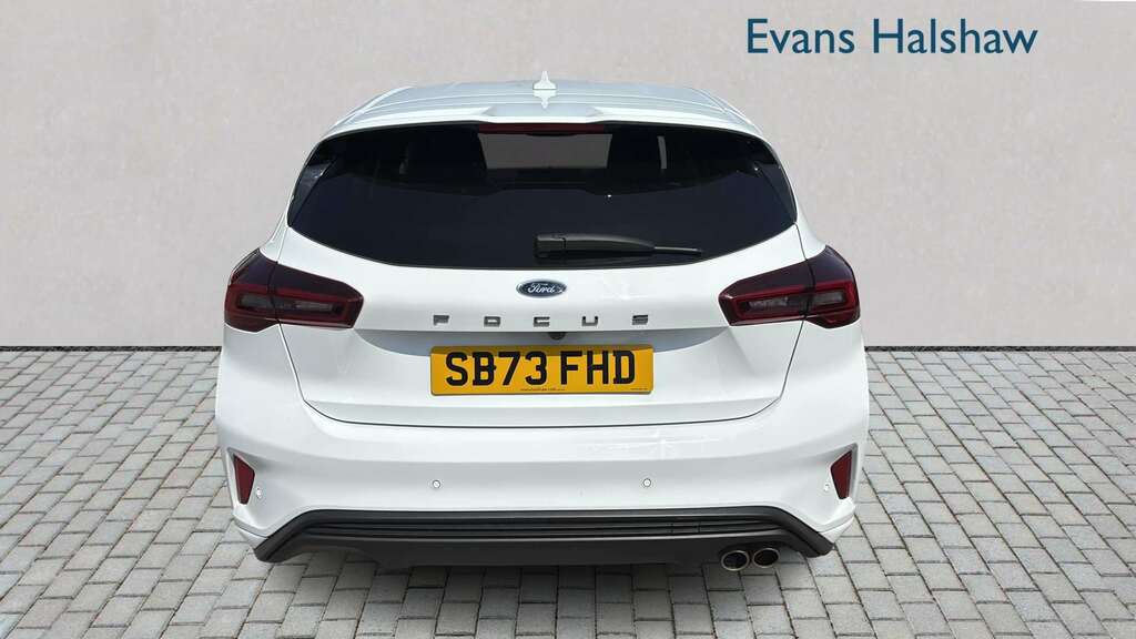 Ford Focus 1.0 Ecoboost Hybrid Mhev 155 St-line X 20 SB73FHD White #5