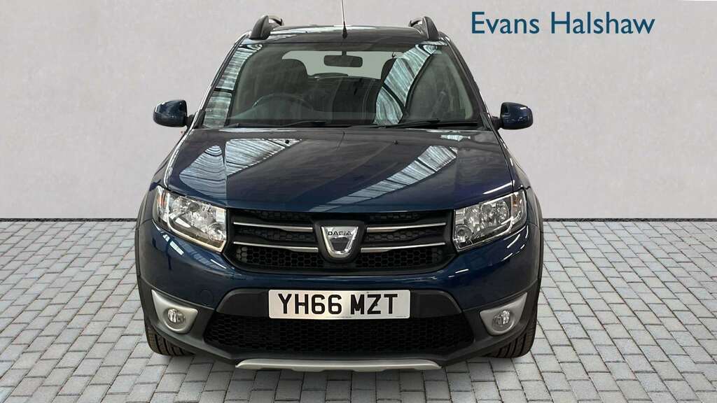 Dacia Sandero Stepway 1.5 Dci Laureate 2016 YH66MZT Blue #4